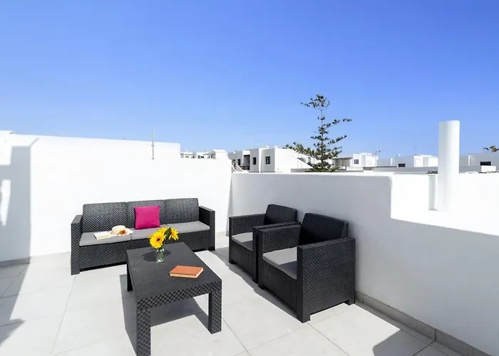Villa Sunny Side By Puerto del Carmen (Lanzarote)